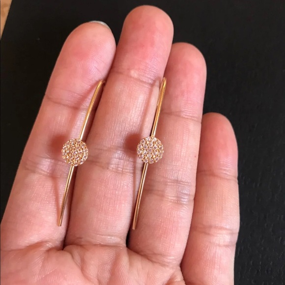 New solid 14k yellow gold curve designer earrings - Picture 4 of 6